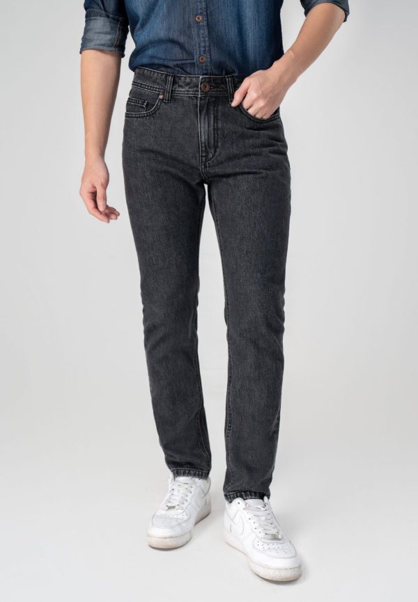 Men’s Straight Fit Jeans HVNGVN43