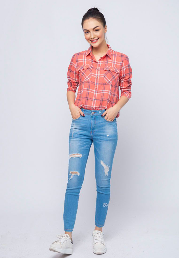 Women’s Slim Fit Jeans WHVNGVN74