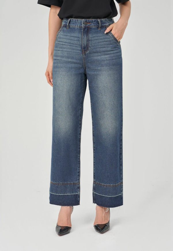 Women’s Straight Fit Jeans WHVNGVN12