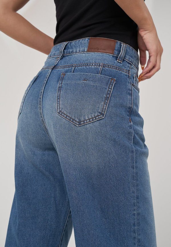 Women’s Straight Fit Jeans WHVNGVN14