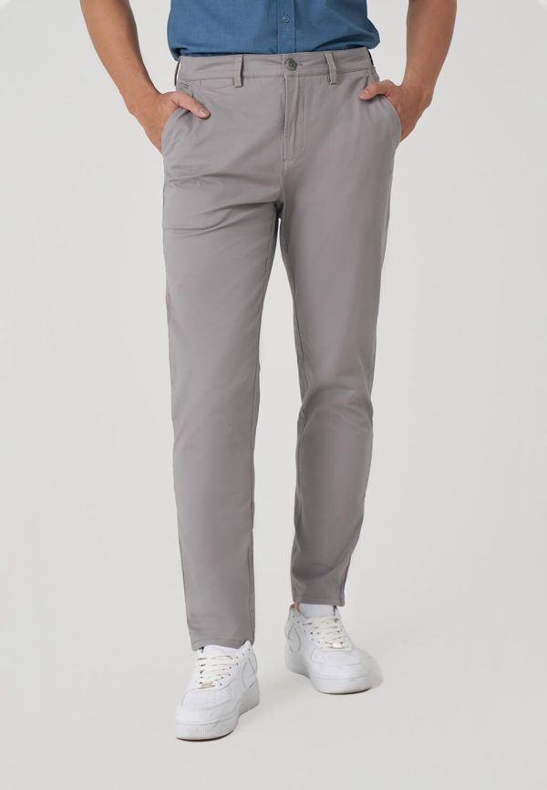 Men’s Straight Fit Kaki Pants HVNGVN4