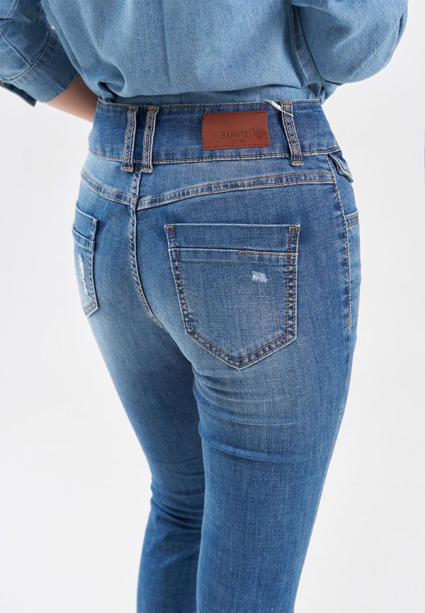 Women’s Slim Fit Jeans WHVNGVN55