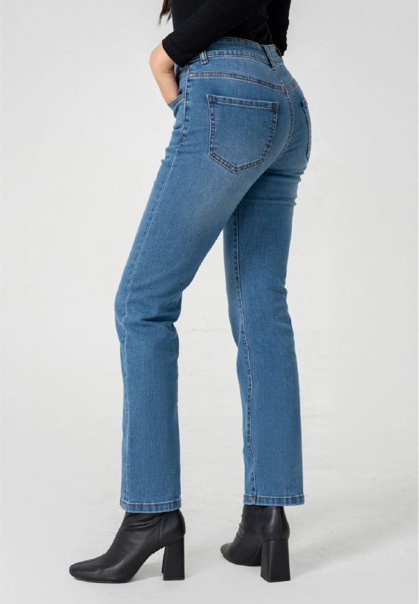 Women’s Straight Leg Jeans WHVNGVN49