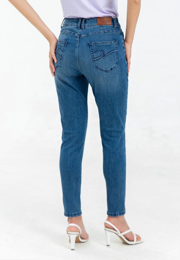 Women’s Slim Fit Jeans WHVNGVN71