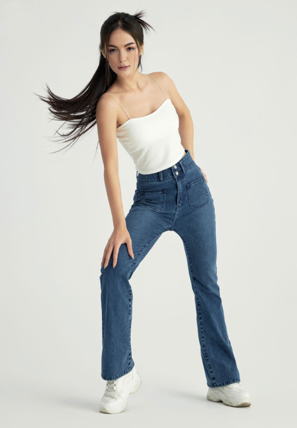 Women’s Flared Jeans WHVNGVN50