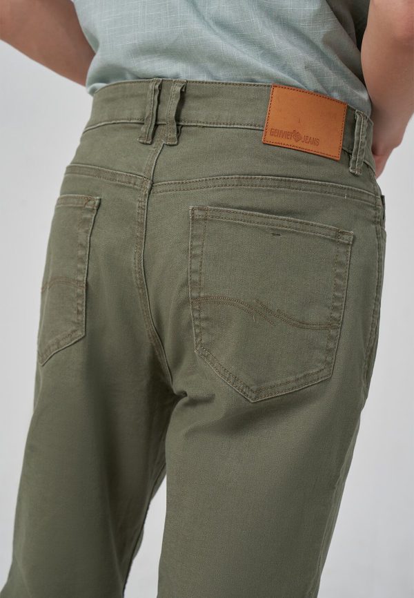 Men’s Straight Fit Kaki Pants HVNGVN9