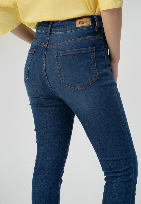 Women’s Slim Fit Jeans WHVNGVN29