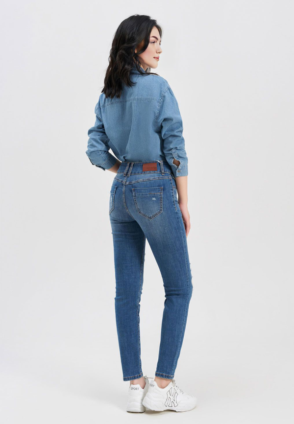 Women’s Slim Fit Jeans WHVNGVN55