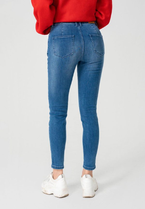 Women’s Slim Fit Jeans WHVNGVN40