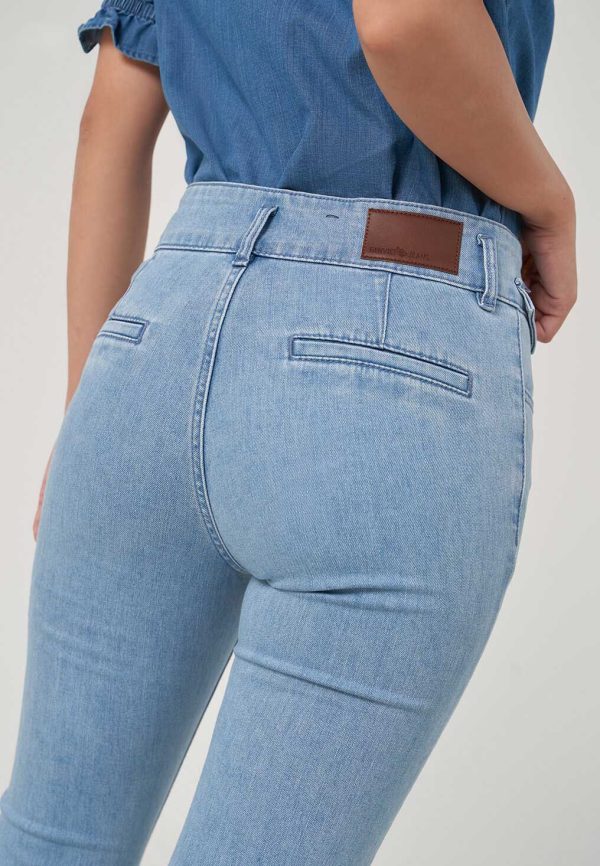 Women’s Flared Jeans WHVNGVN10