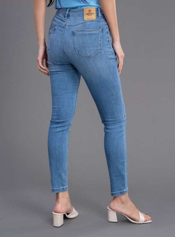 Women’s Slim Fit Jeans WHVNGVN68