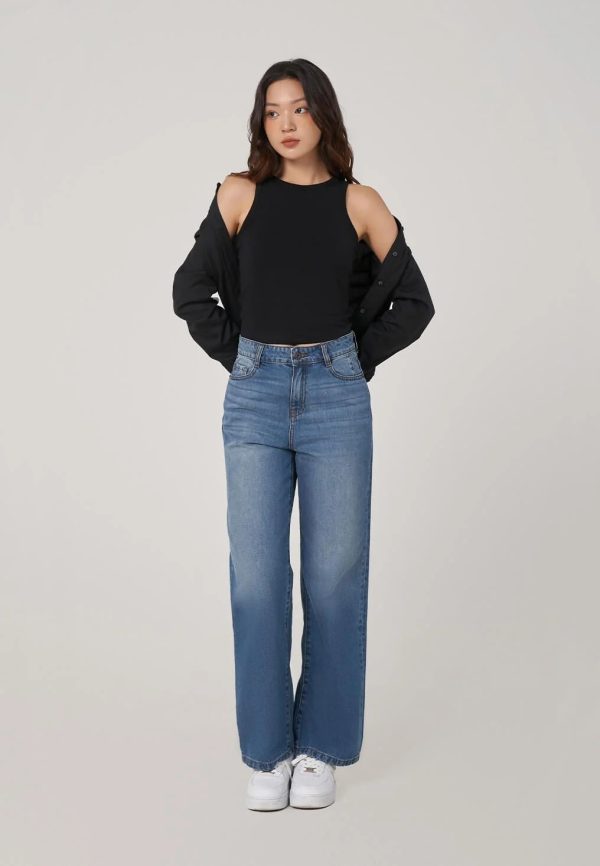 Women’s Straight Fit Jeans WHVNGVN14