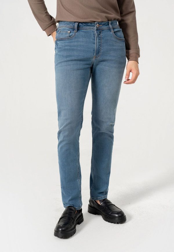 Men’s Straight Fit Jeans HVNGVN31