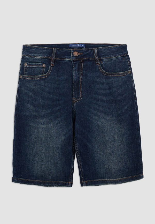 Men’s Straight Fit Short Jeans SMHVNGVN8